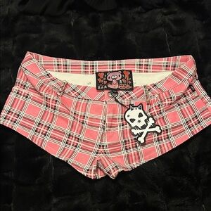 Trendy Pink Plaid Jean Shorts